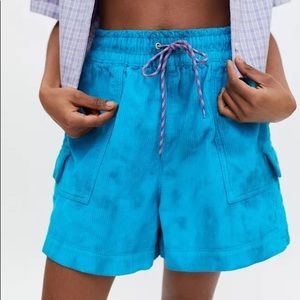 Drawstring cargo shorts